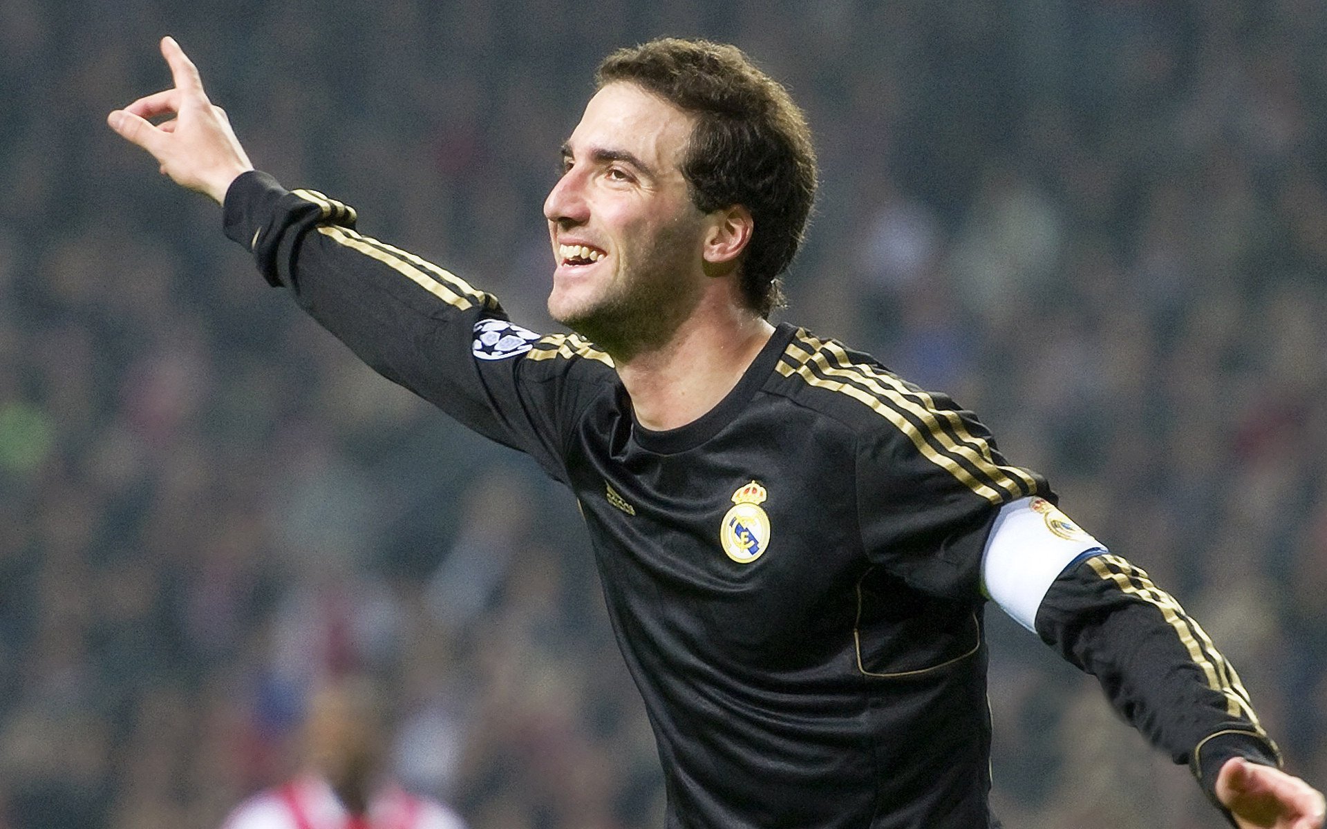 体育焦点事件即时发布,体育热点资讯